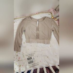 Victoria Secret Sport Crop Top Size XSmall New